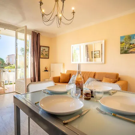 Apartment Le Grand Parc By Interhome