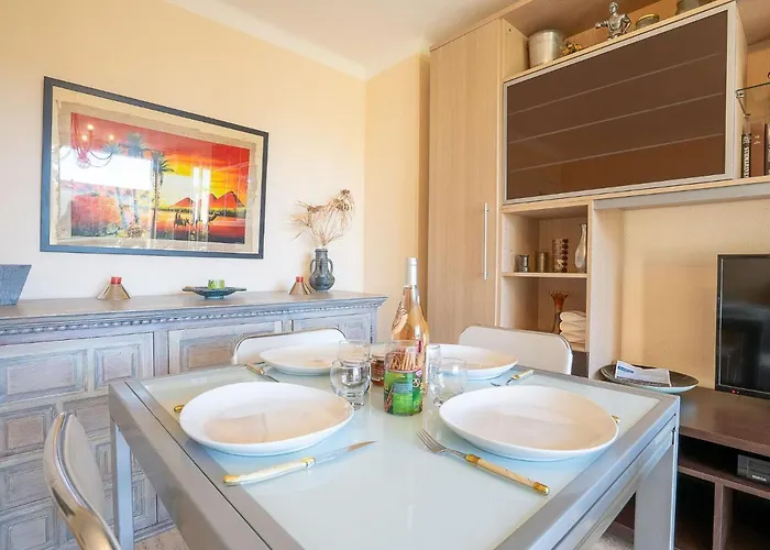 Le Grand Parc By Interhome Διαμέρισμα Fréjus